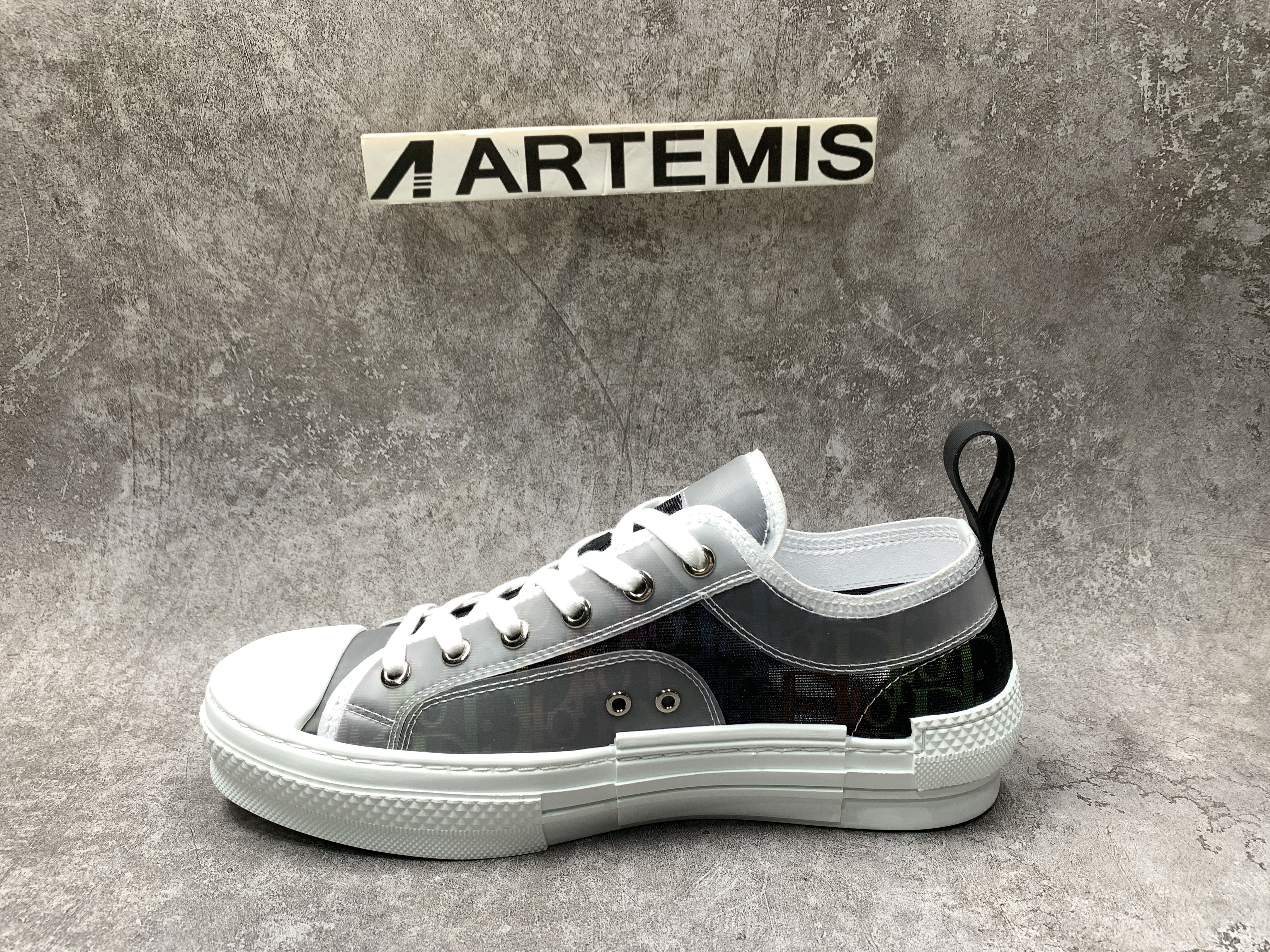 D*0r B23 Low Blue Black