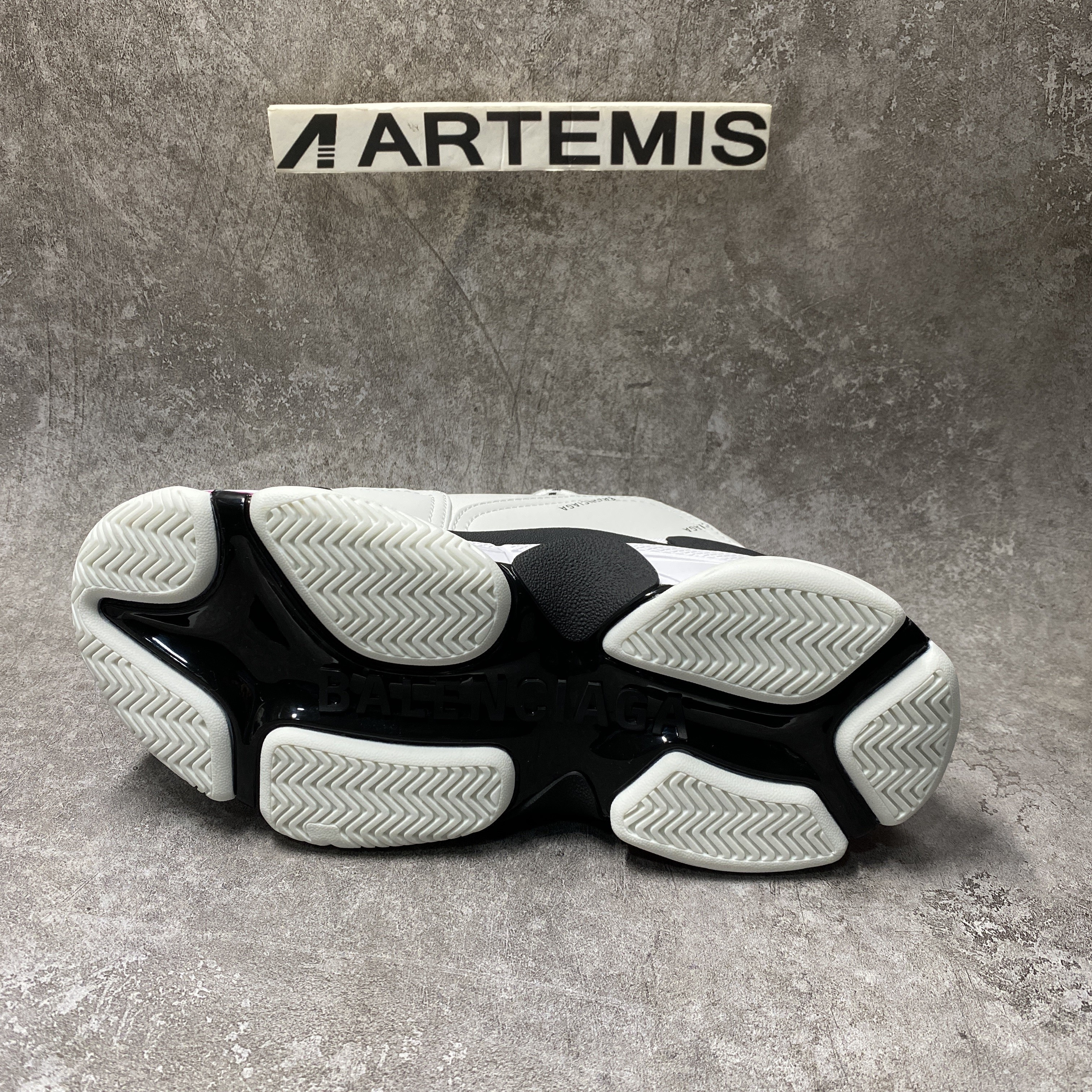 Balenciga All Over Logo Triple S Pink Black