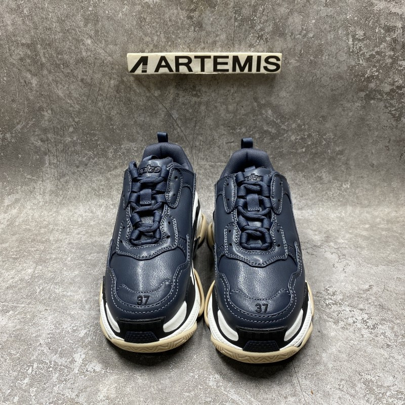 Balenciga Triple S Sneaker in Stone Blue