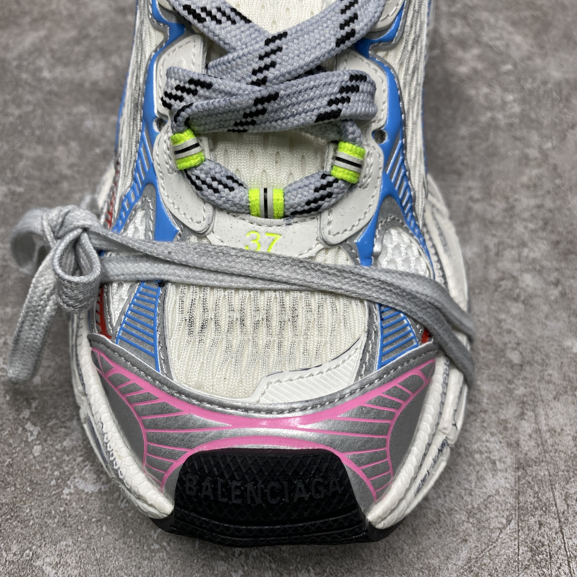 Balenciga 3XL Sneakers In Multicolor