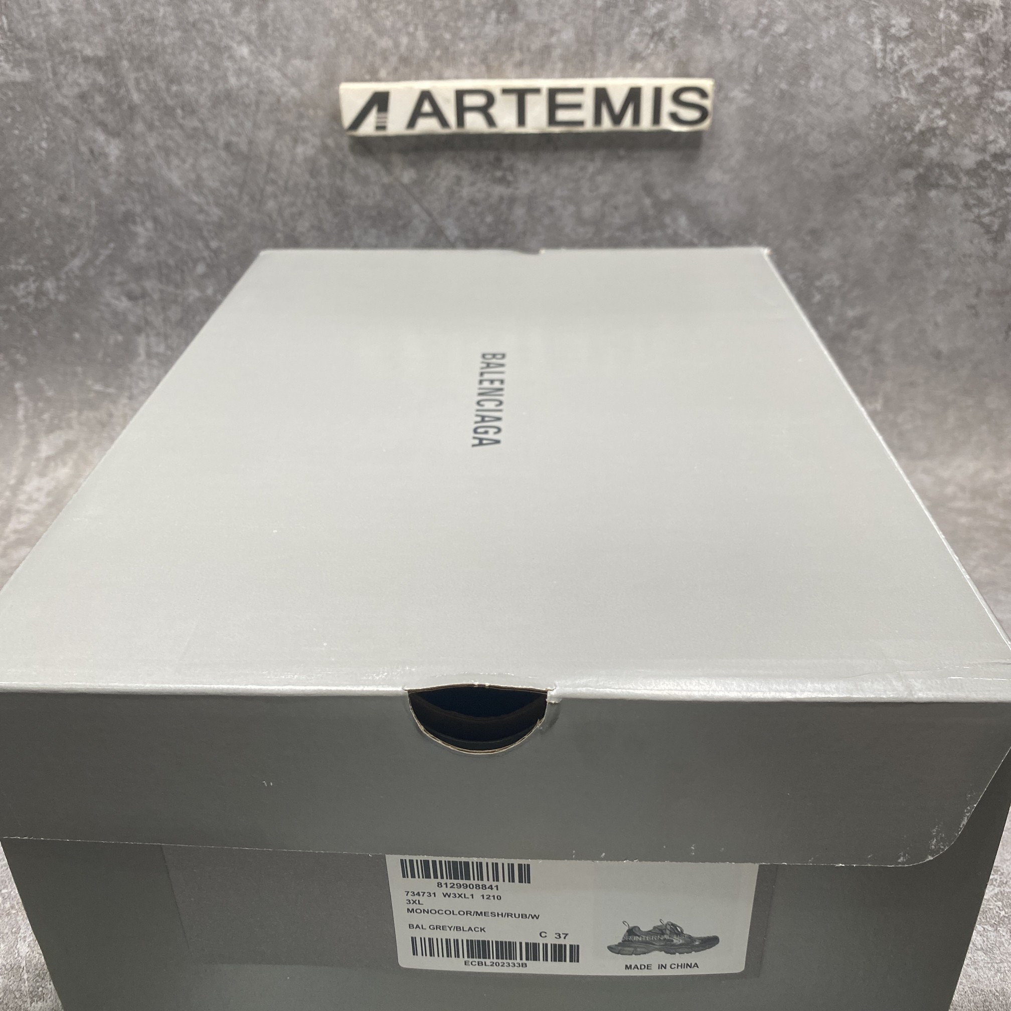 Balenciga 3XL Low-Top Mesh Sneakers Grey Black