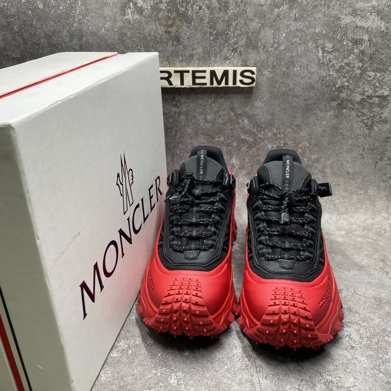 Moncler Trailgrip Gore-Tex Black Red