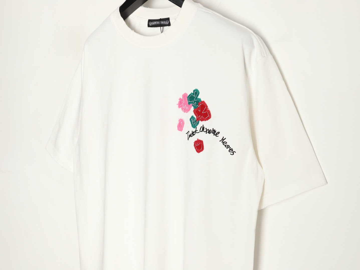 Ch**me He**ts 25SS Short-sleeved T-shirt