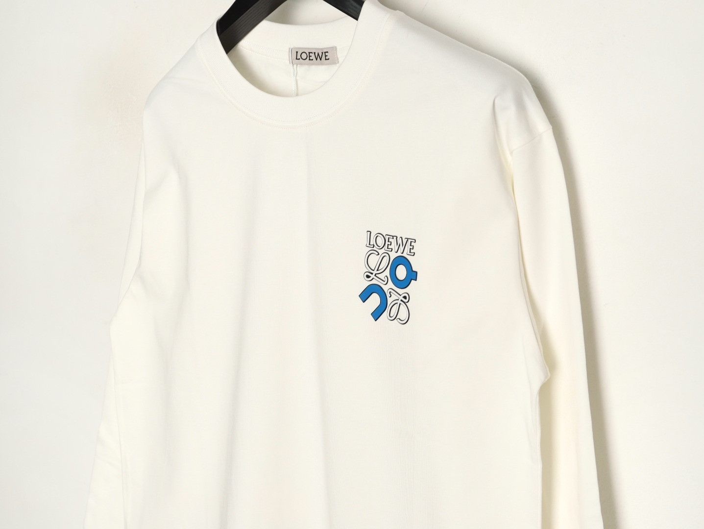 L0ew* & on 25Fw Long-sleeved T-shirt
