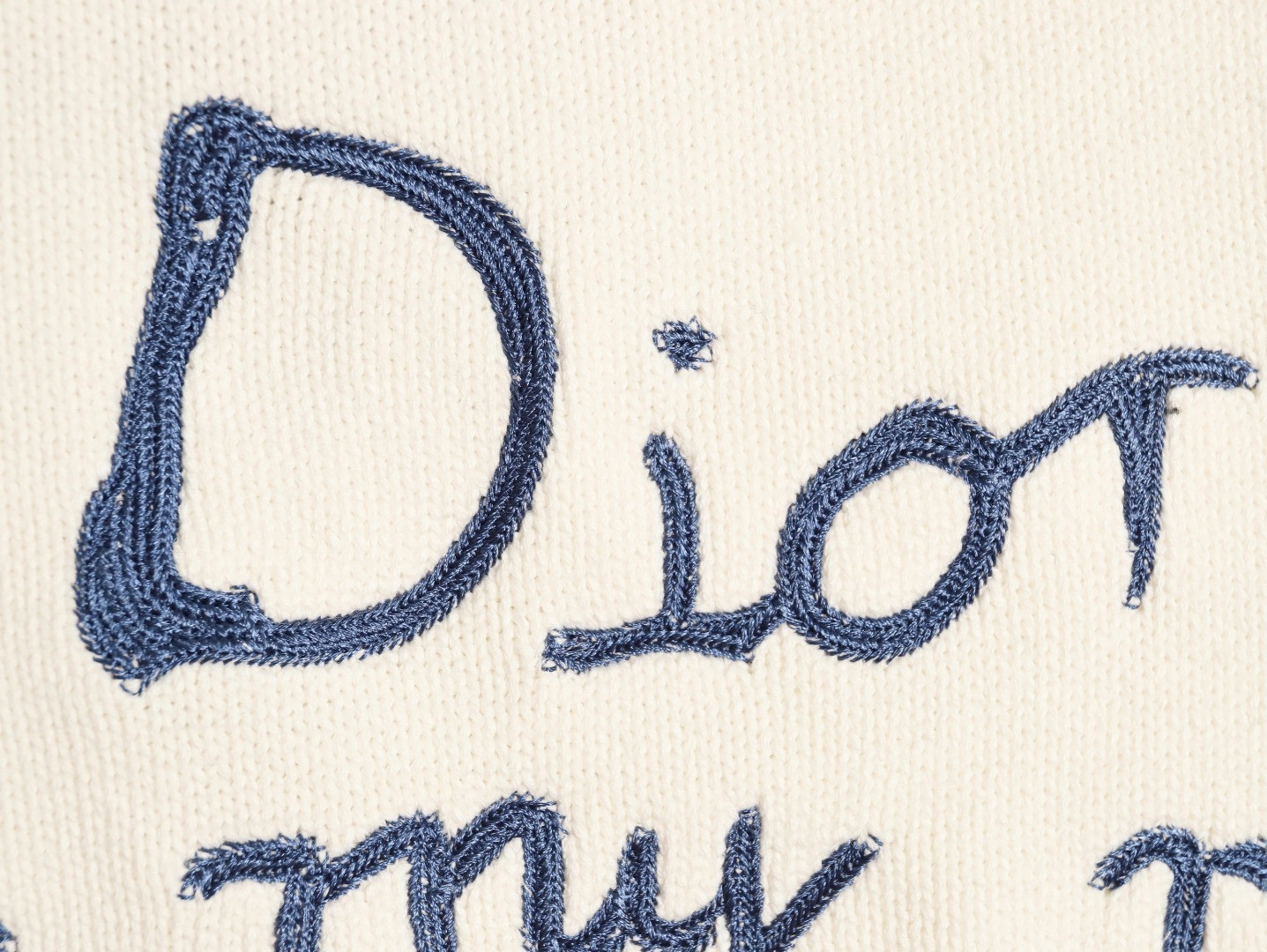 D*0r CD 25ss Sweaters