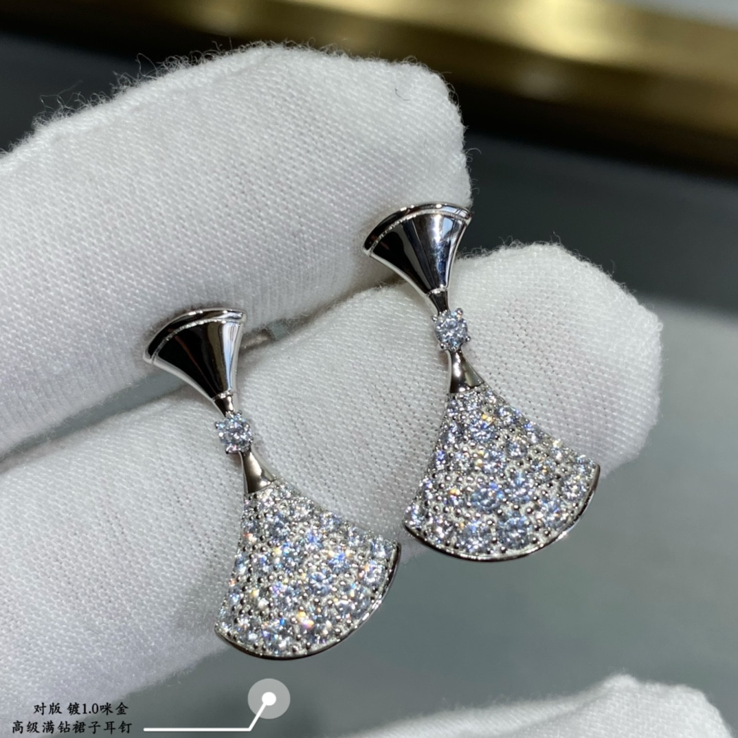 B*l*ai Diamond fan-shaped skirt Earrings