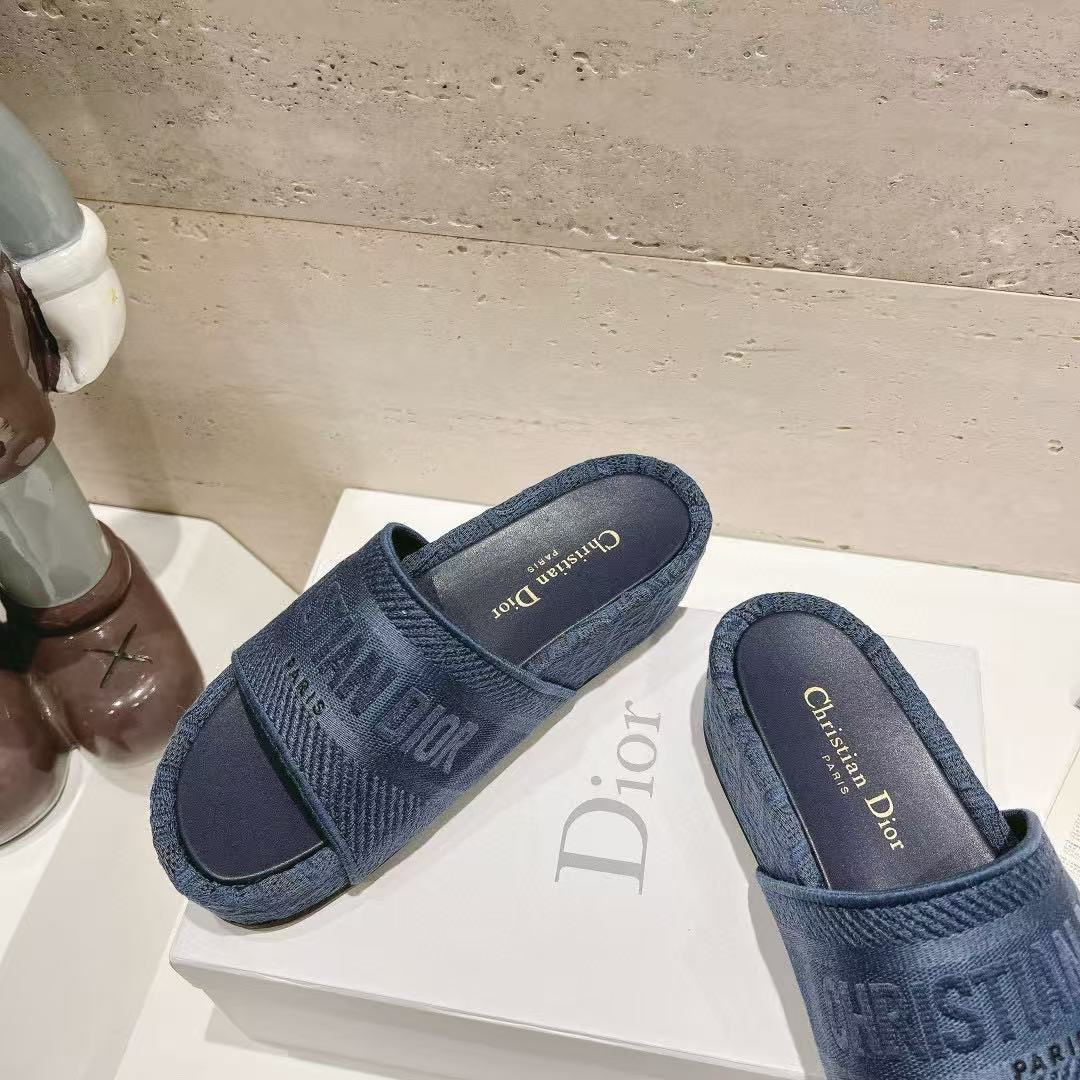 UA D*0r Sandal