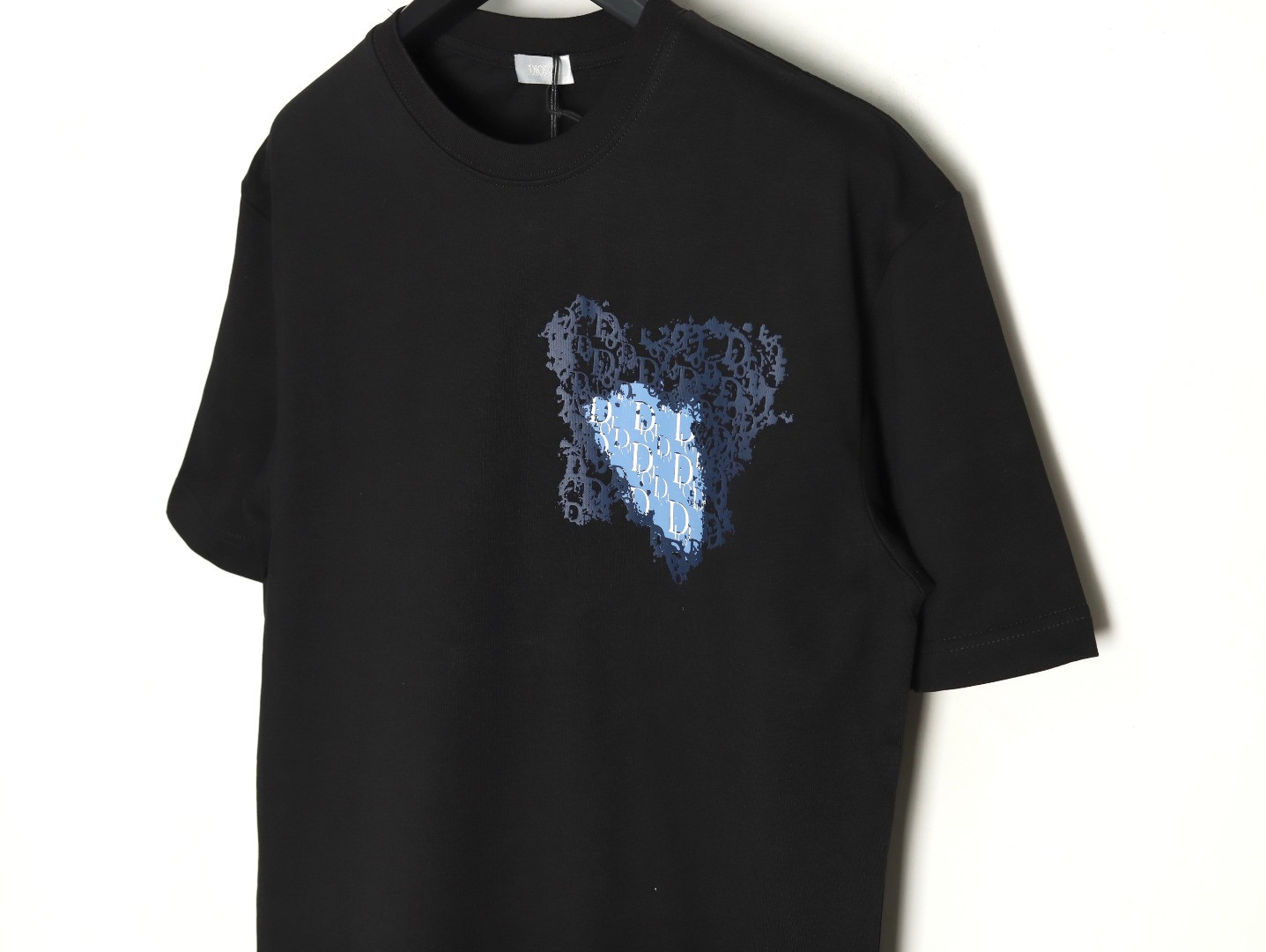 D*0r Short-sleeved T-shirt