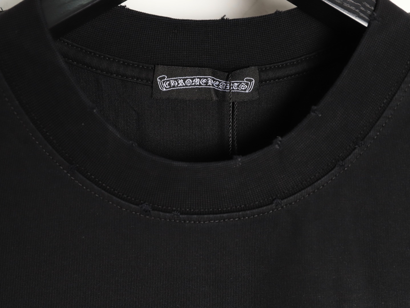 Ch**me He**ts 25SS Short-sleeved T-shirt