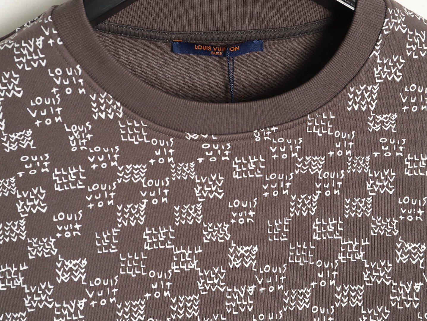 L0*is V*t0n 25Fw Hoodies