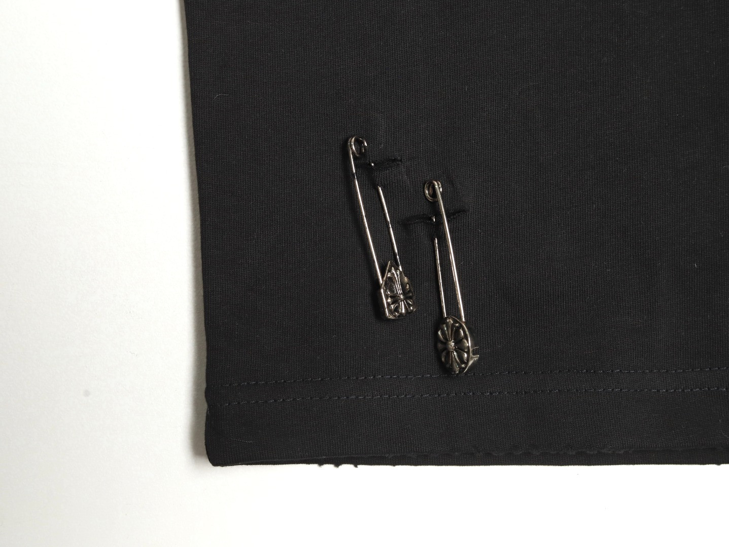 Ch**me He**ts 25ss Short-sleeved T-shirt