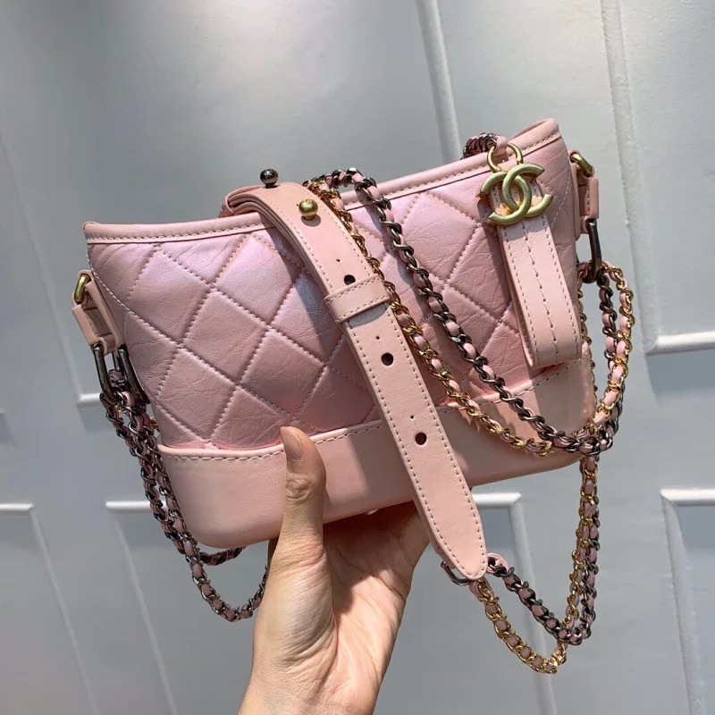 Ch*el Alessandra Ambrosio pearl bag