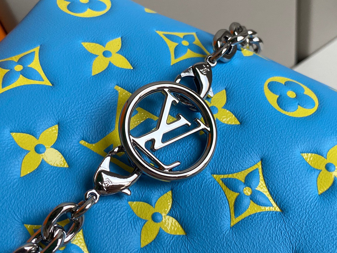 LV POCHETTE COUSSIN M80744