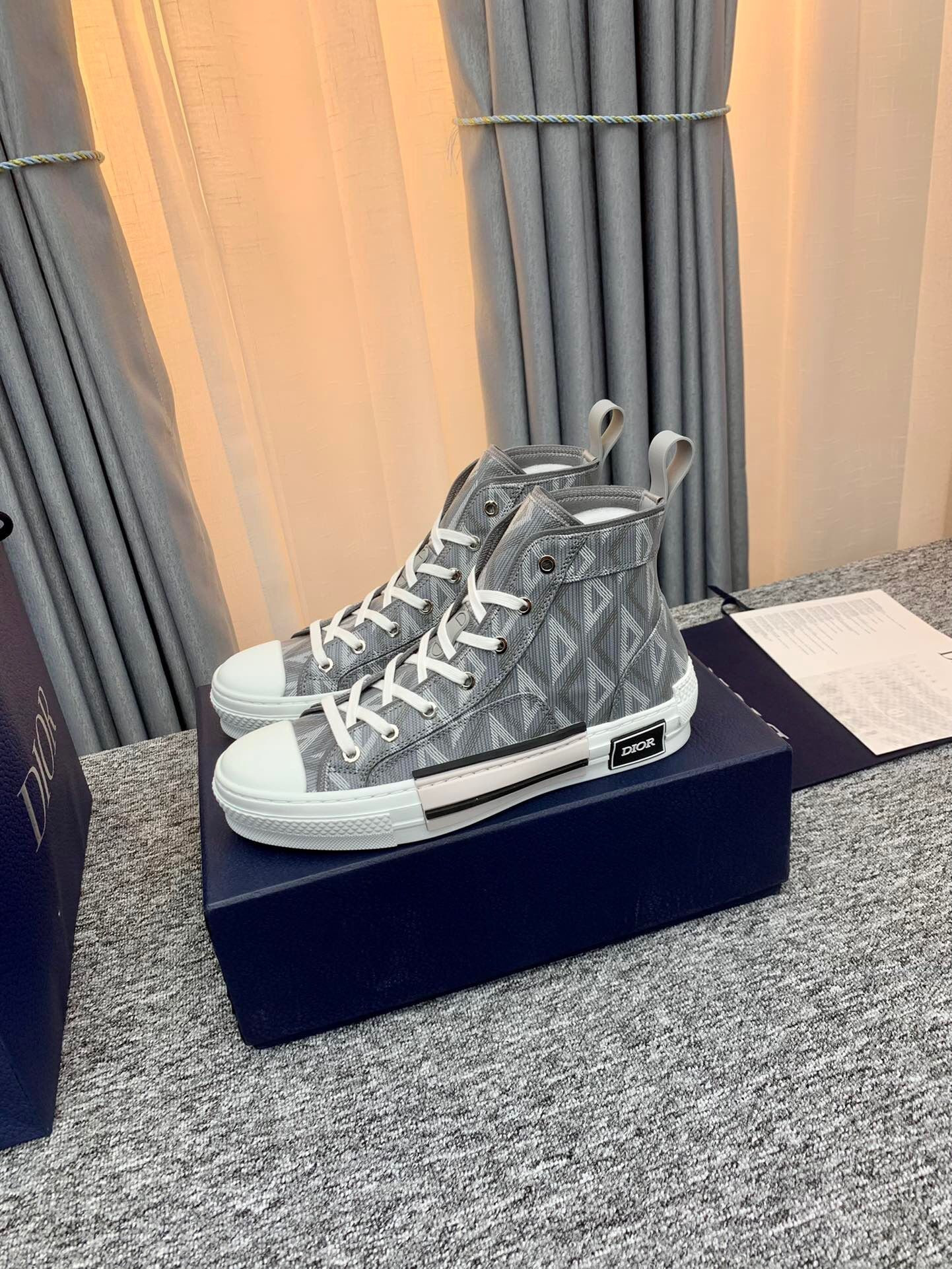 D*0r B23 High Top Gray CD Diamond