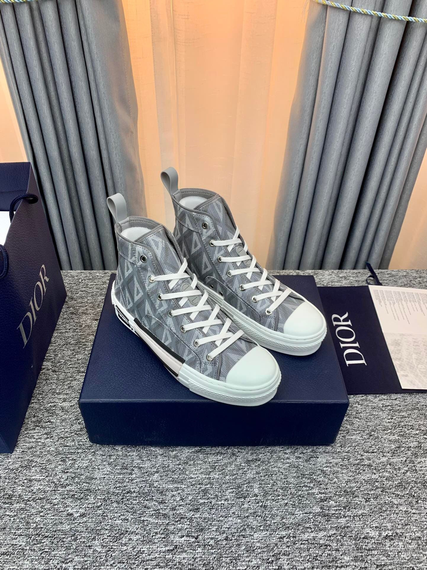 D*0r B23 High Top Gray CD Diamond