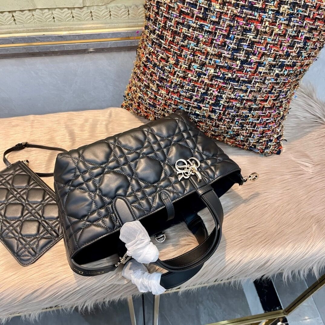 D*0r CD Toujours tote small  23-14-12CM