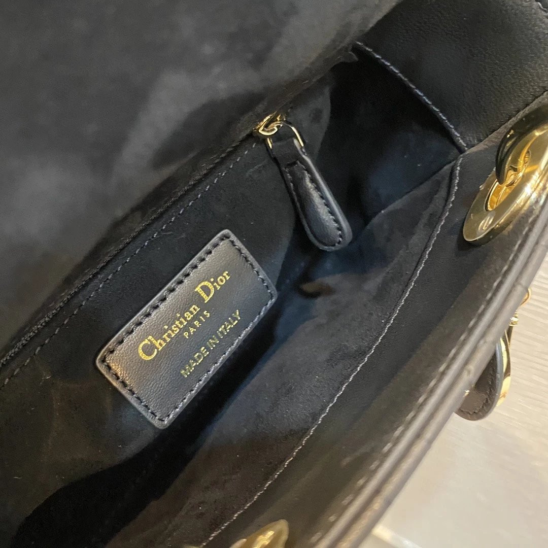 MINI LADY D*0r D*0rAMOUR BAG 6.5 x 6 x 3 inches