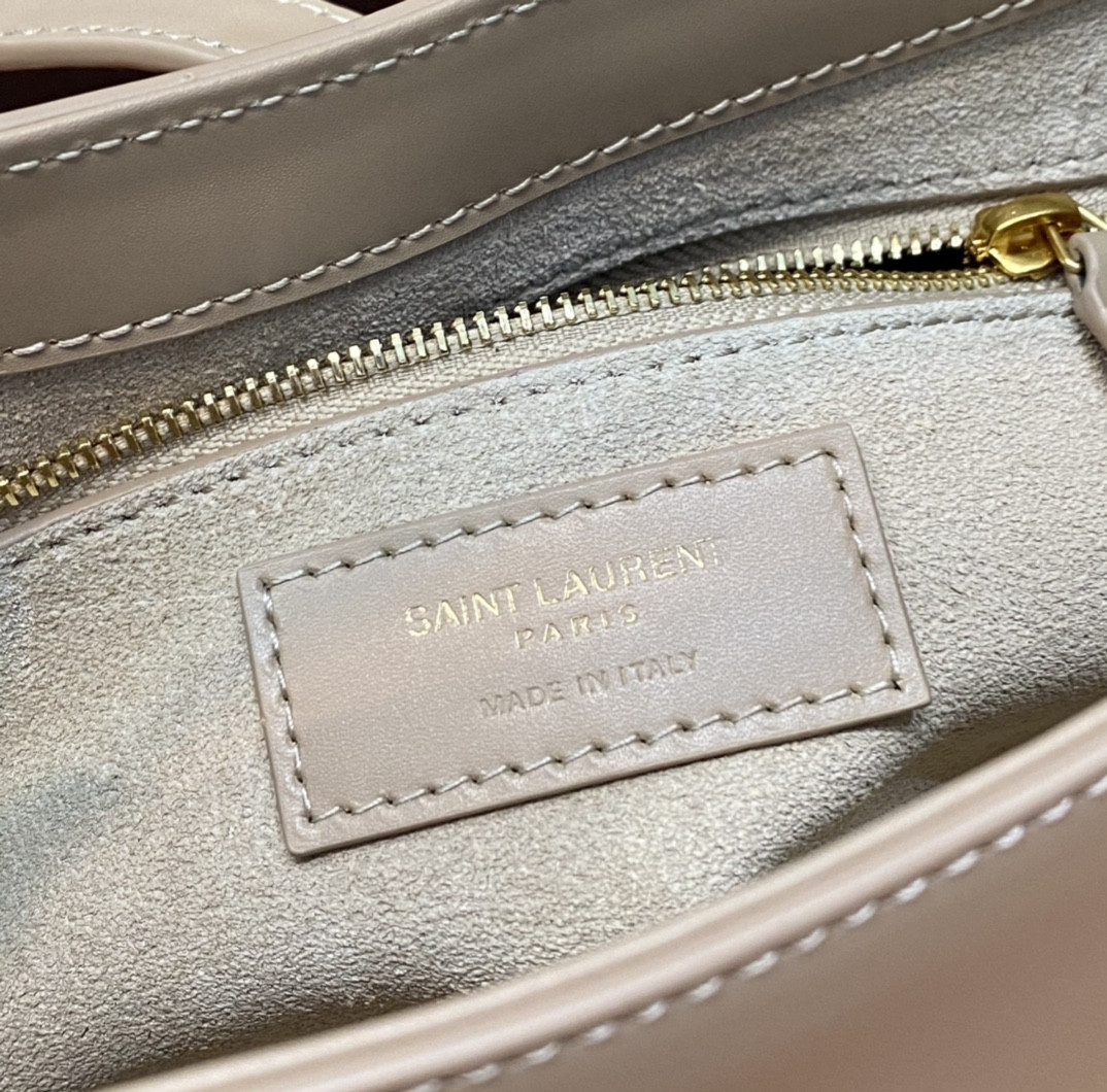 Y*L LE 5 À 7 IN SMOOTH LEATHER IVOIRE NATUREL 23 X 16 X 6.5 CM