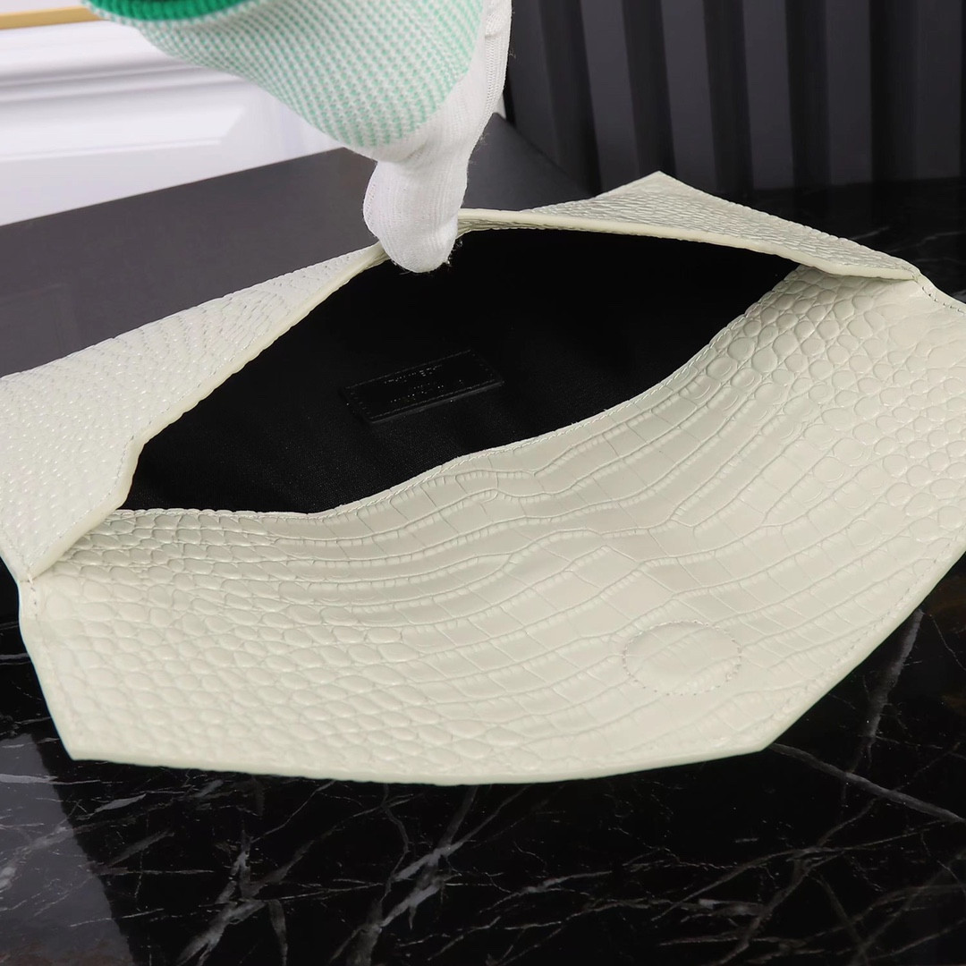 Y*L UPTOWN POUCH IN CROCODILE-EMBOSSED SHINY LEATHER BLANC VINTAGE 10.6 X 6.2 X 0.7 INCHES