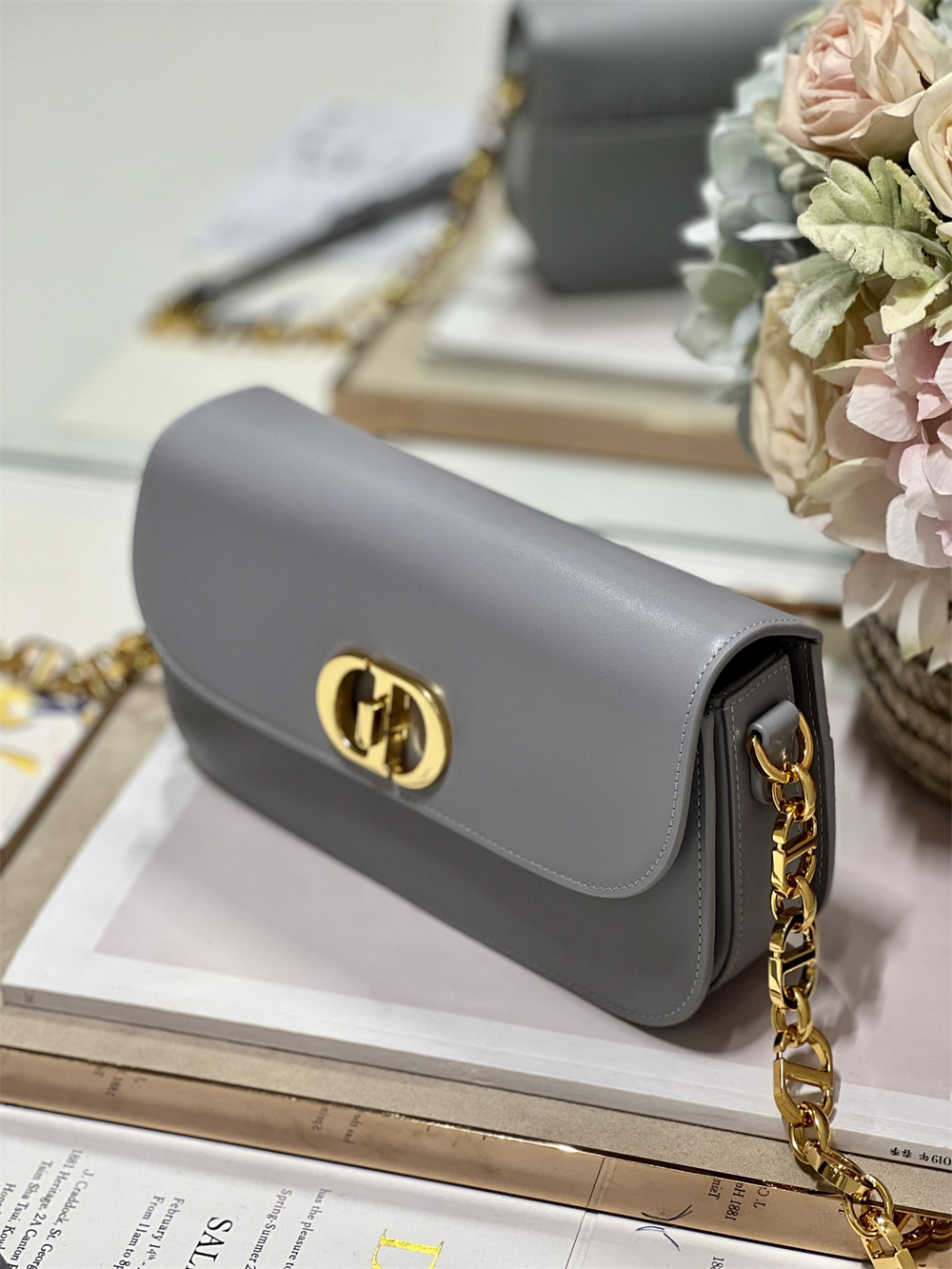 D*0r 30 Montaigne Avenue Grey 22.5 x 12.5 x 6.5 cm