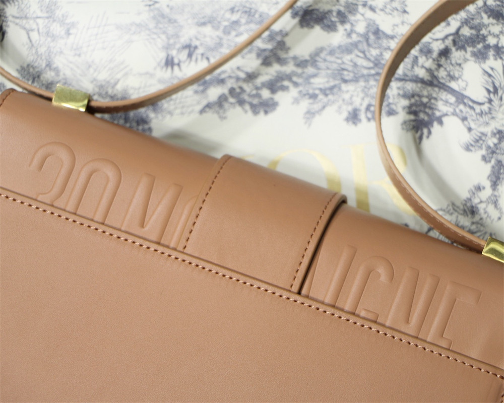 D*0r 30 MONTAIGNE CHAIN BAG PINK