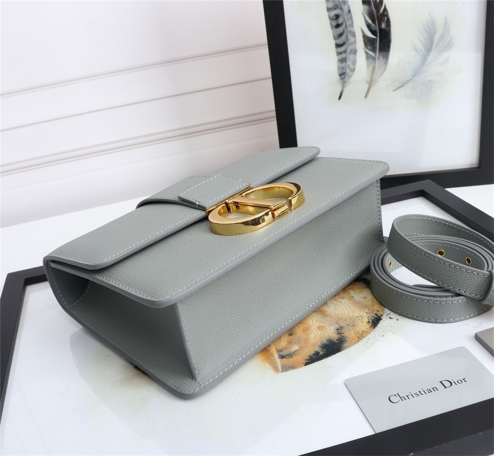 D*0r 30 MONTAIGNE CHAIN BAG Grained