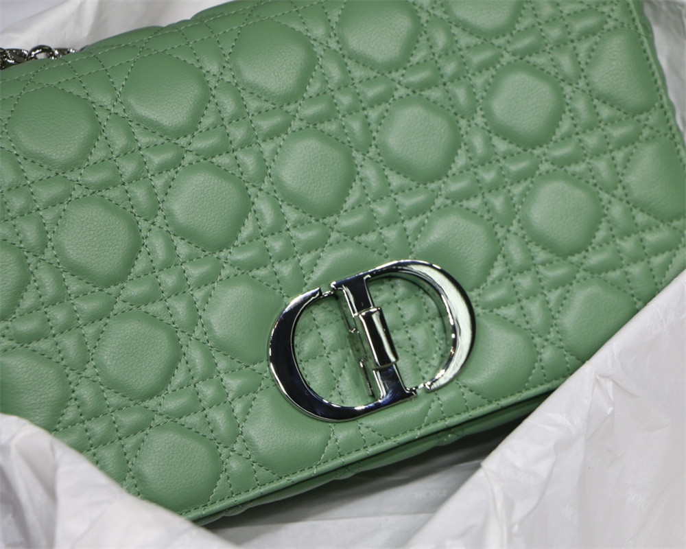 LARGE D*0r CARO BAG Green S*pple Cannage Calfskin With Silver Hardware 29 x 18 x 10 cm