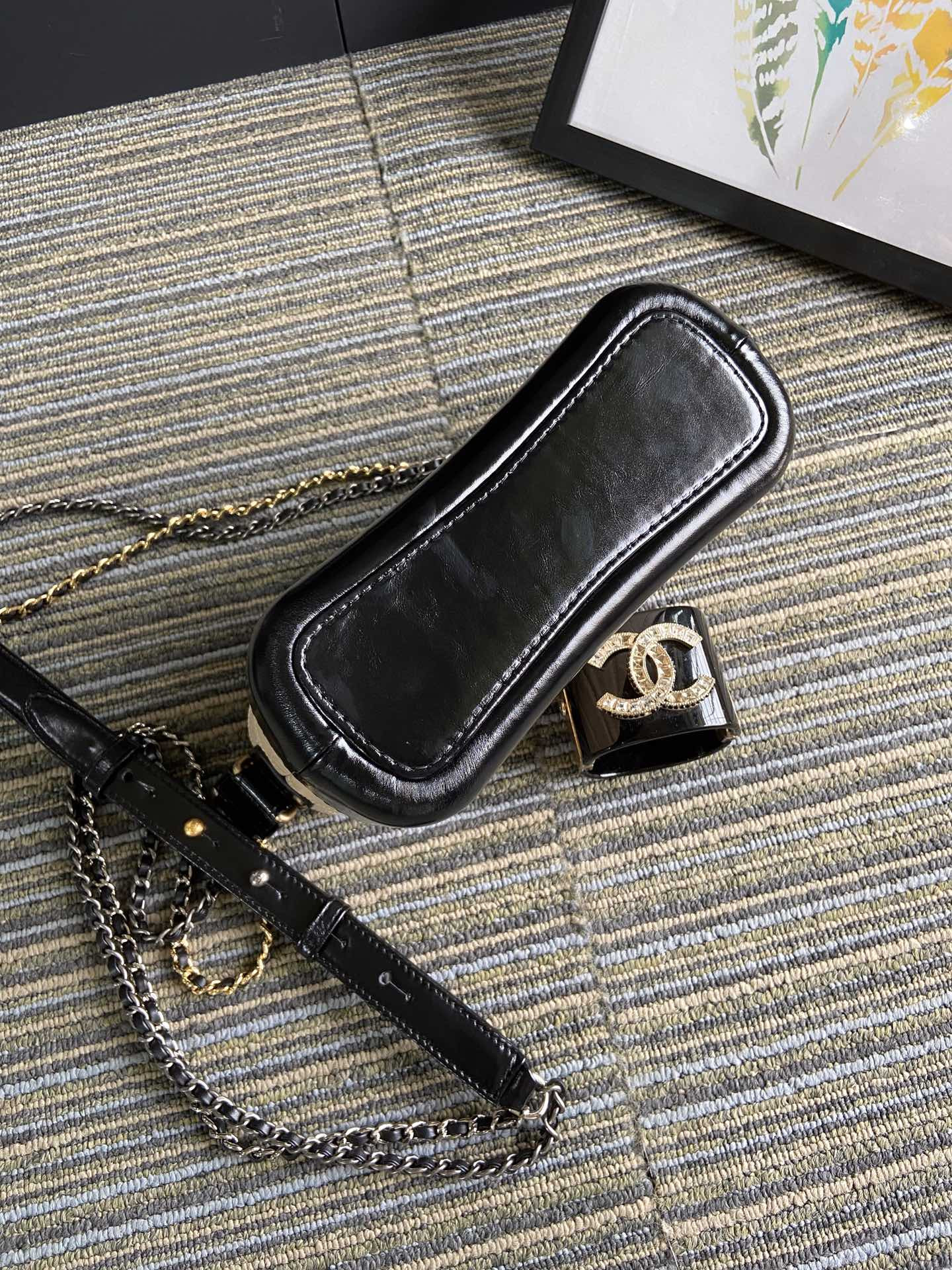 Ch*el Gabrielle SMALL PINK with shoulder strap letters 20 x 15 x 8cm