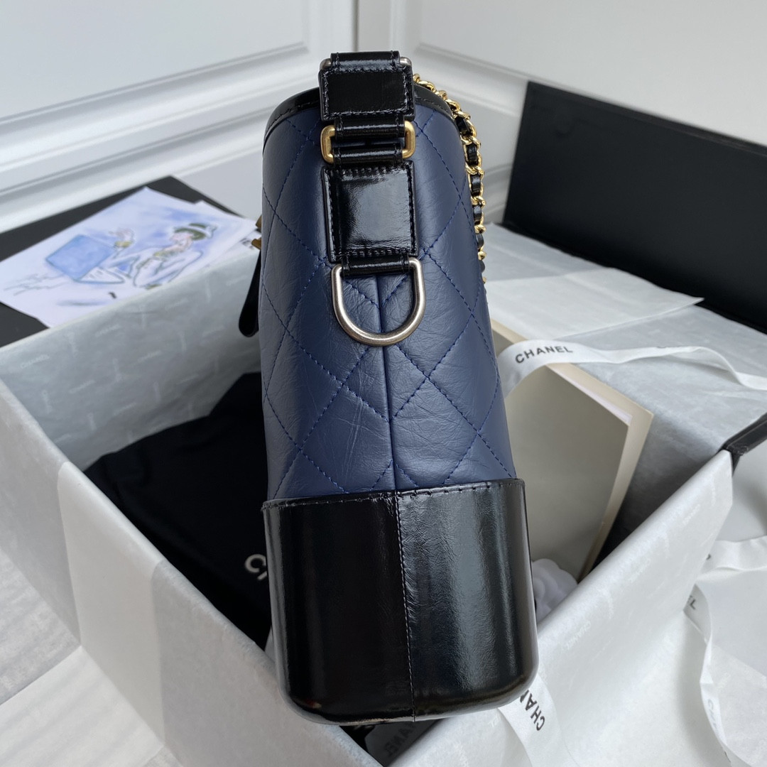 Ch*el Gabrielle MEDIUM BLUE BLACK 21 x 28 x 10cm