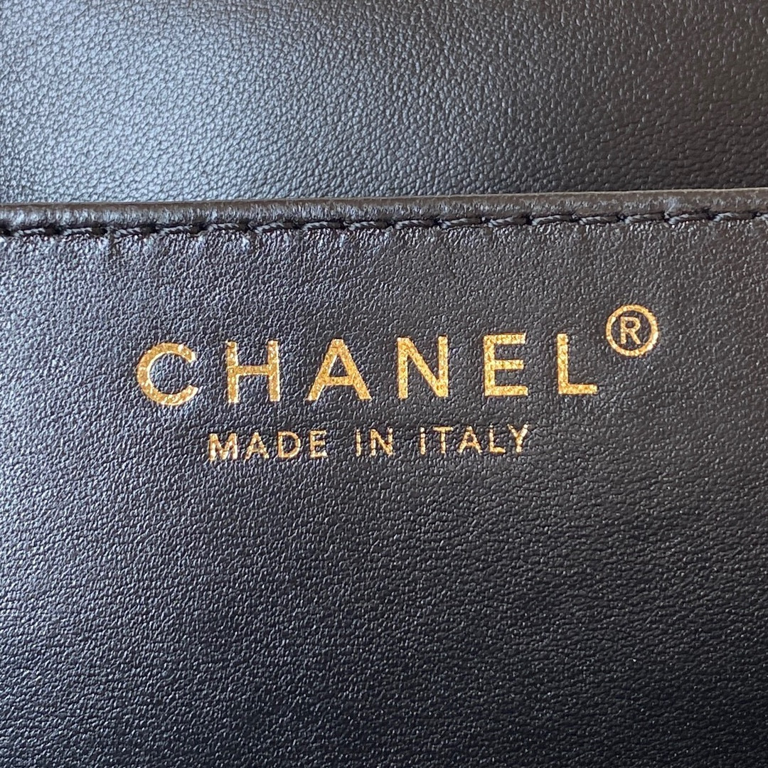 Ch*el BAGUETTE BAG 16.5×26.5×5cm