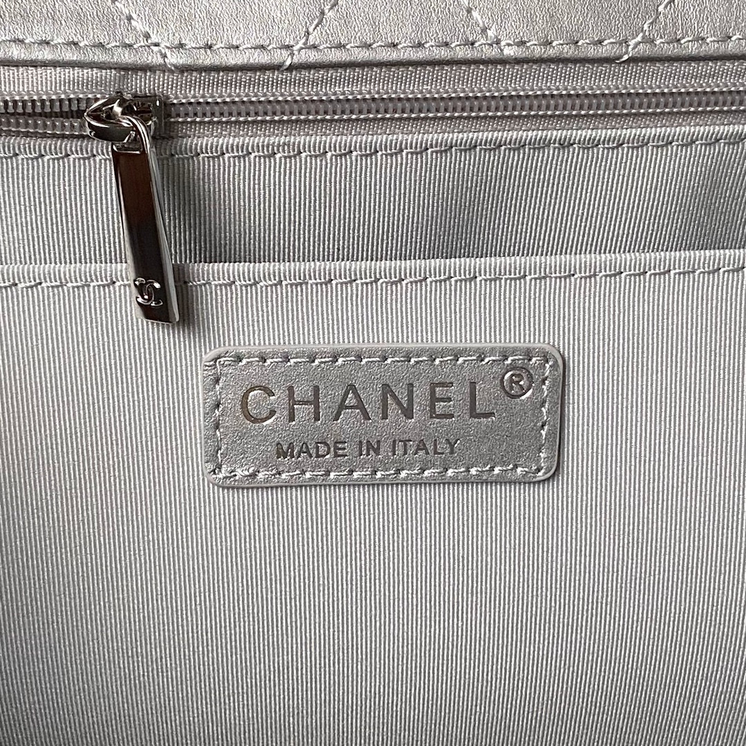 Ch*el CLASSIC FLAP SILVER 28x38x12cm