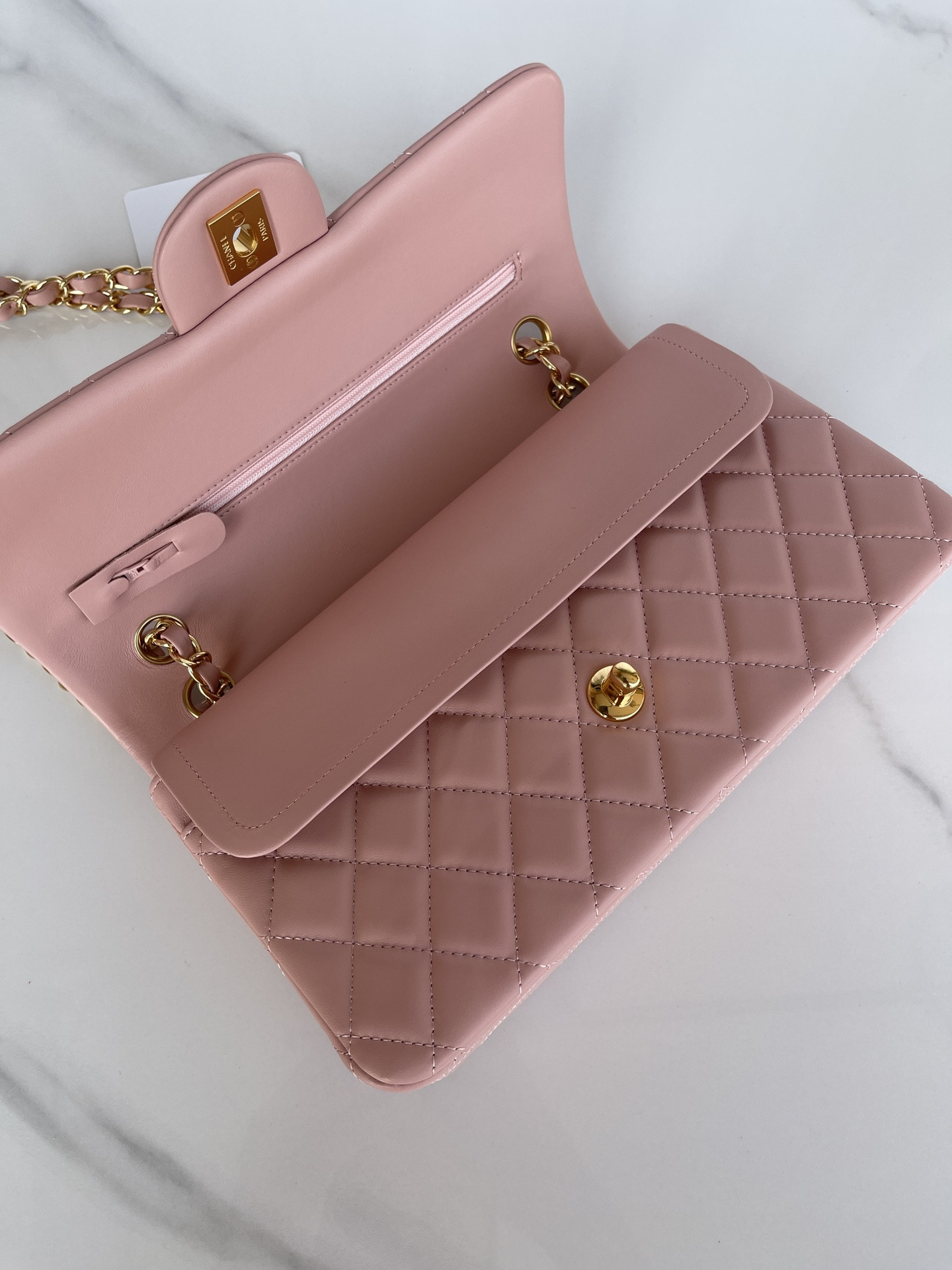 Ch*el CLASSIC FLAP 25CM CF PINK GOLD 6 × 9.9 × 2.5 in