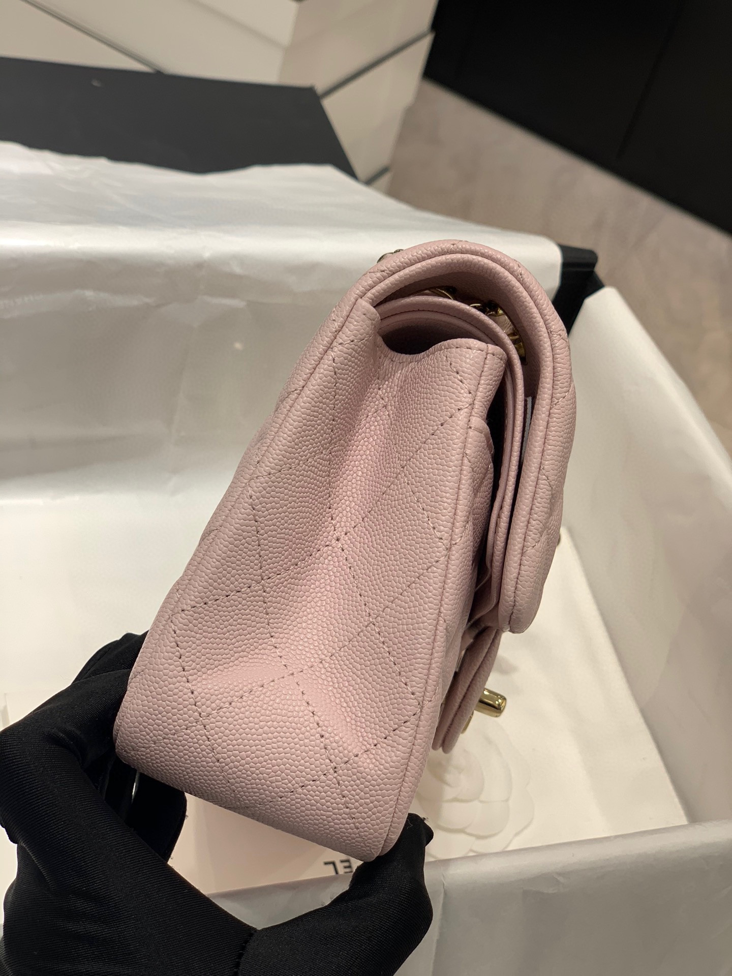 Ch*el CLASSIC HANDBAG GRAINED CALFSKIN & GOLD-TONE METAL LIGHT PINK 6 × 9.9 × 2.5 in