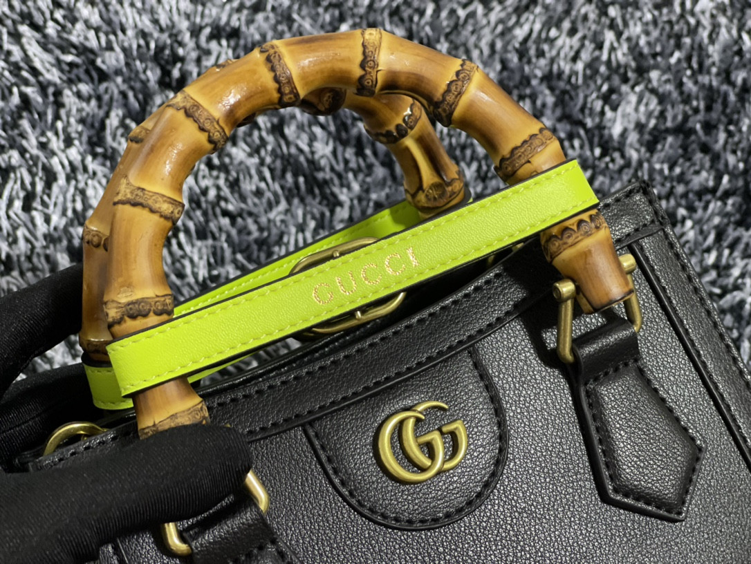 G*u*i DIANA MINI TOTE BAG Black 20W x 16H x 10D CM