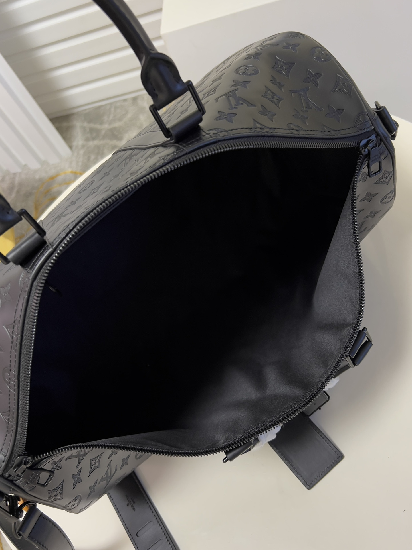 L0*is V*t0n Keepall Bandoulière 50 M44810