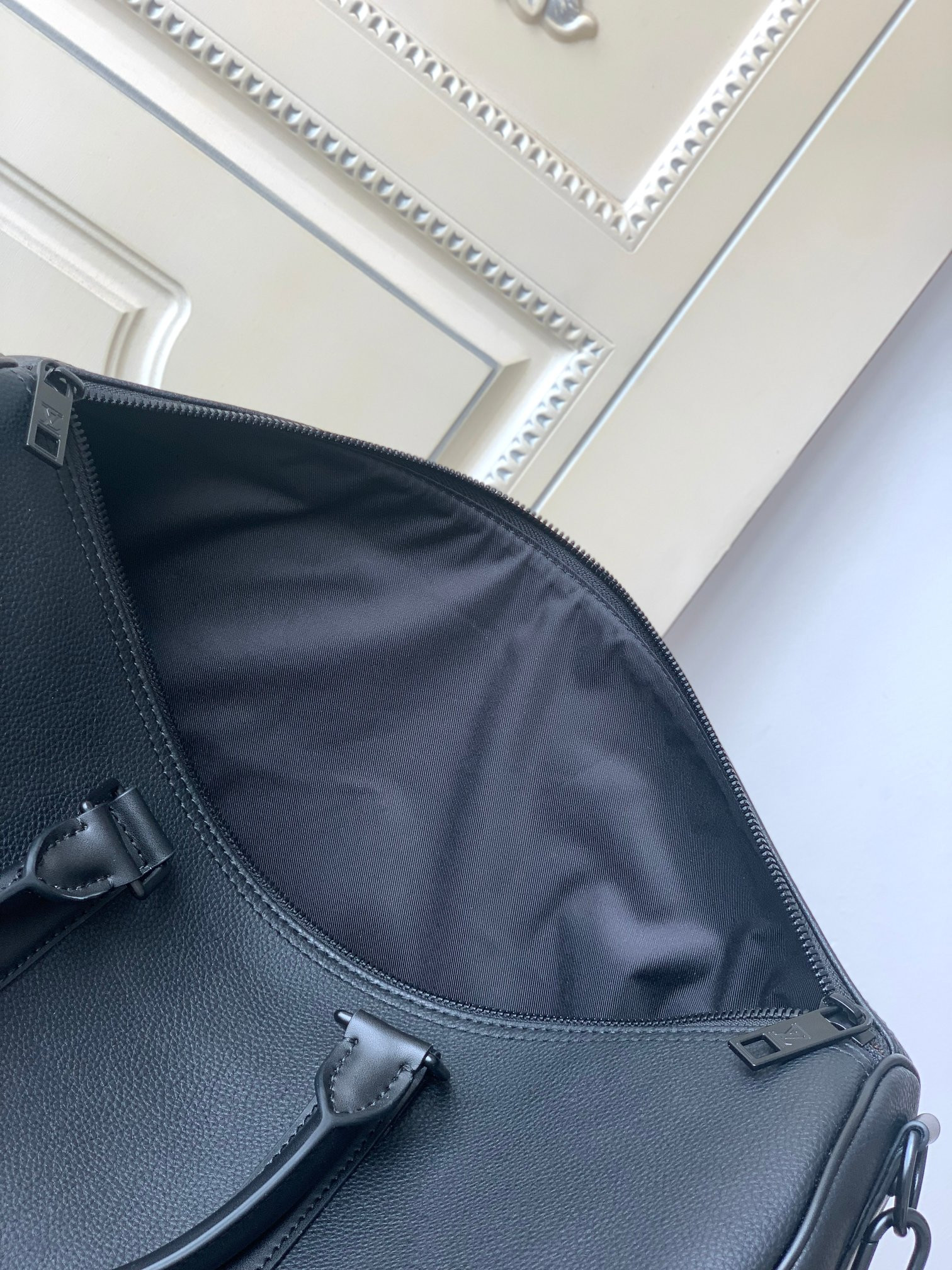 L0*is V*t0n Keepall Bandoulière 45 M57088
