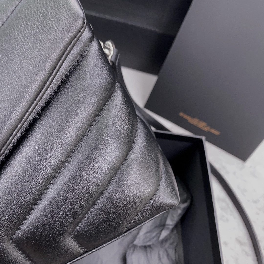 Y*L TOY LOULOU IN QUILTED LEATHER BLACK SILVER 7.9 X 5.5 X 3 INCHES