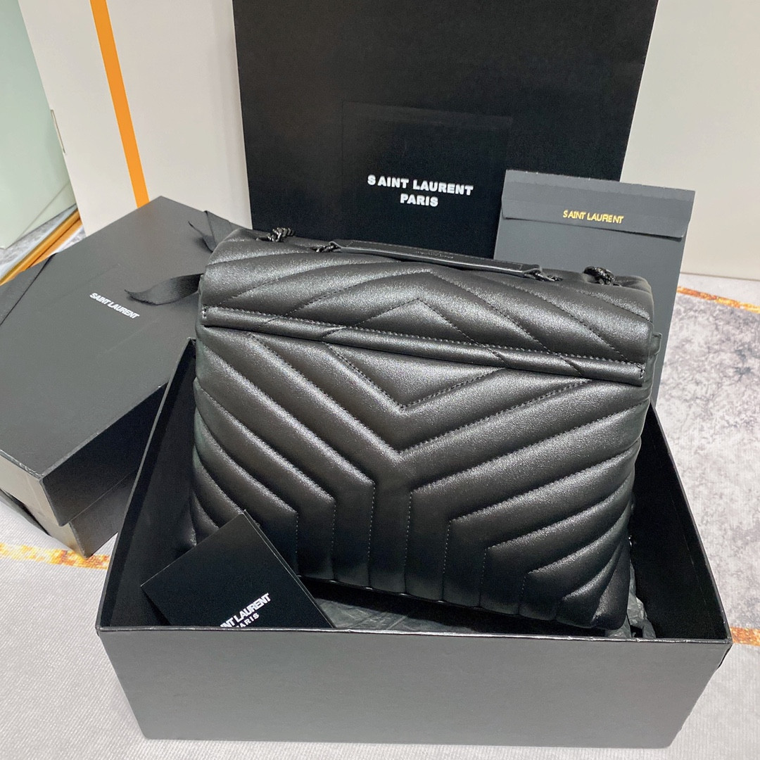 Y*L LOULOU MEDIUM IN QUILTED LEATHER ALL BLACK 12.5 X 8.6 X 3.5 INCHES