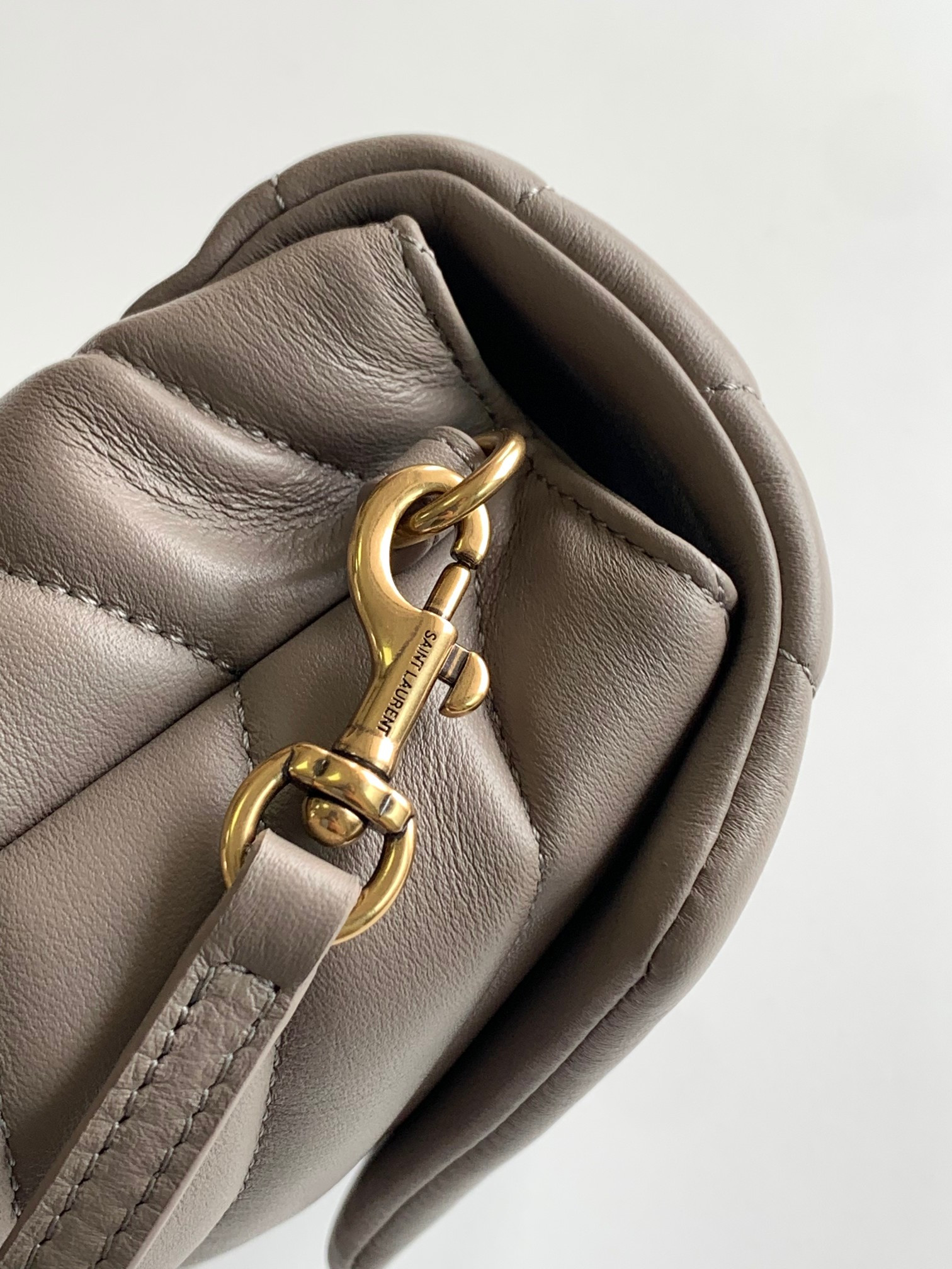 Y*L TOY LOULOU IN QUILTED LEATHER GREYISH BROWN 7.9 X 5.5 X 3 INCHES