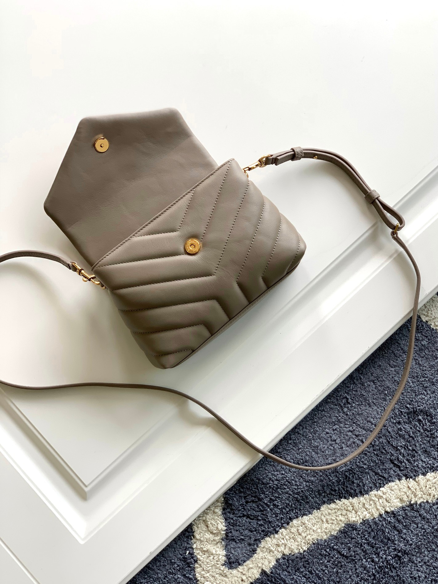 Y*L TOY LOULOU IN QUILTED LEATHER GREYISH BROWN 7.9 X 5.5 X 3 INCHES