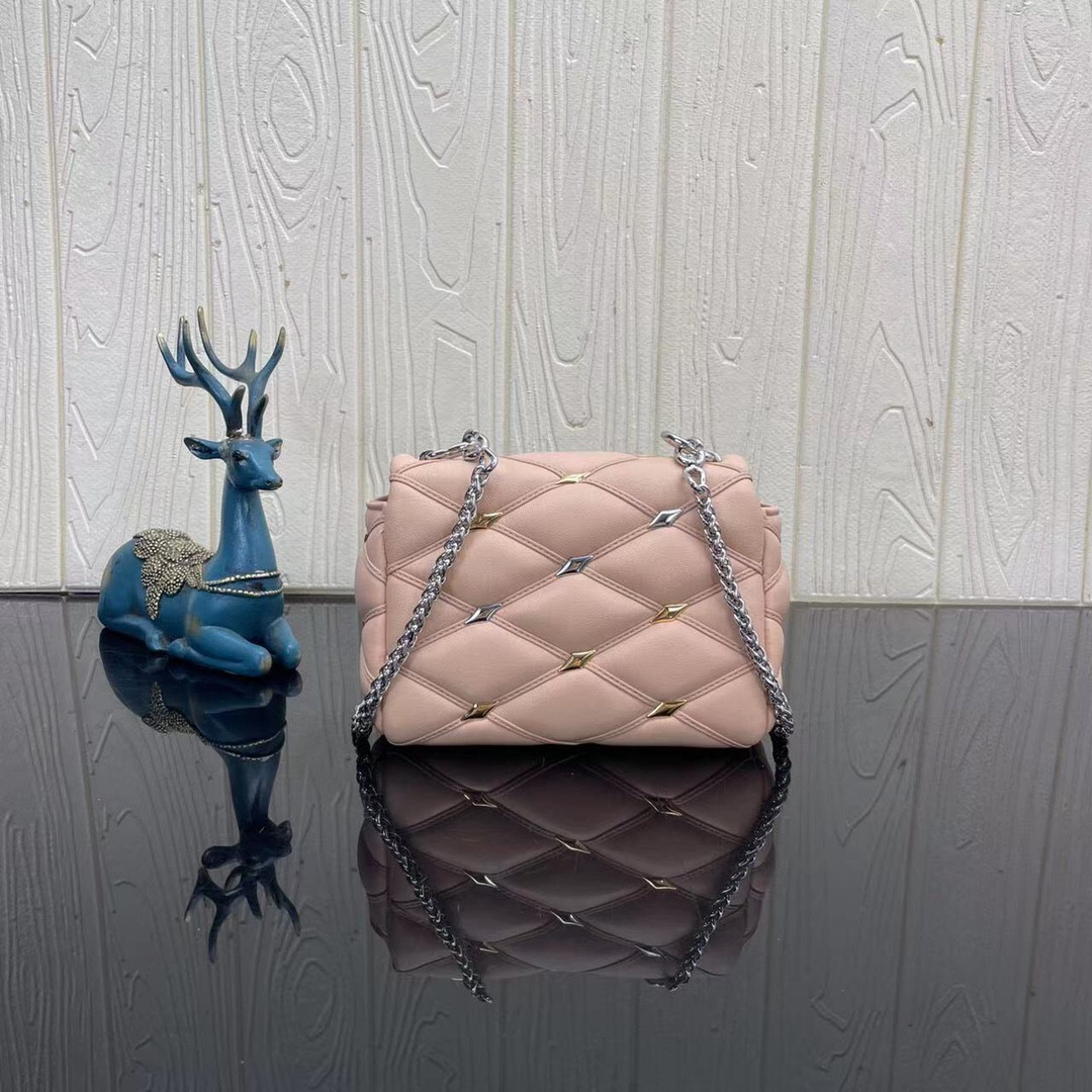 L0*is V*t0n M82752 Pico GO-14 5.9 x 3.9 x 2.6 inches