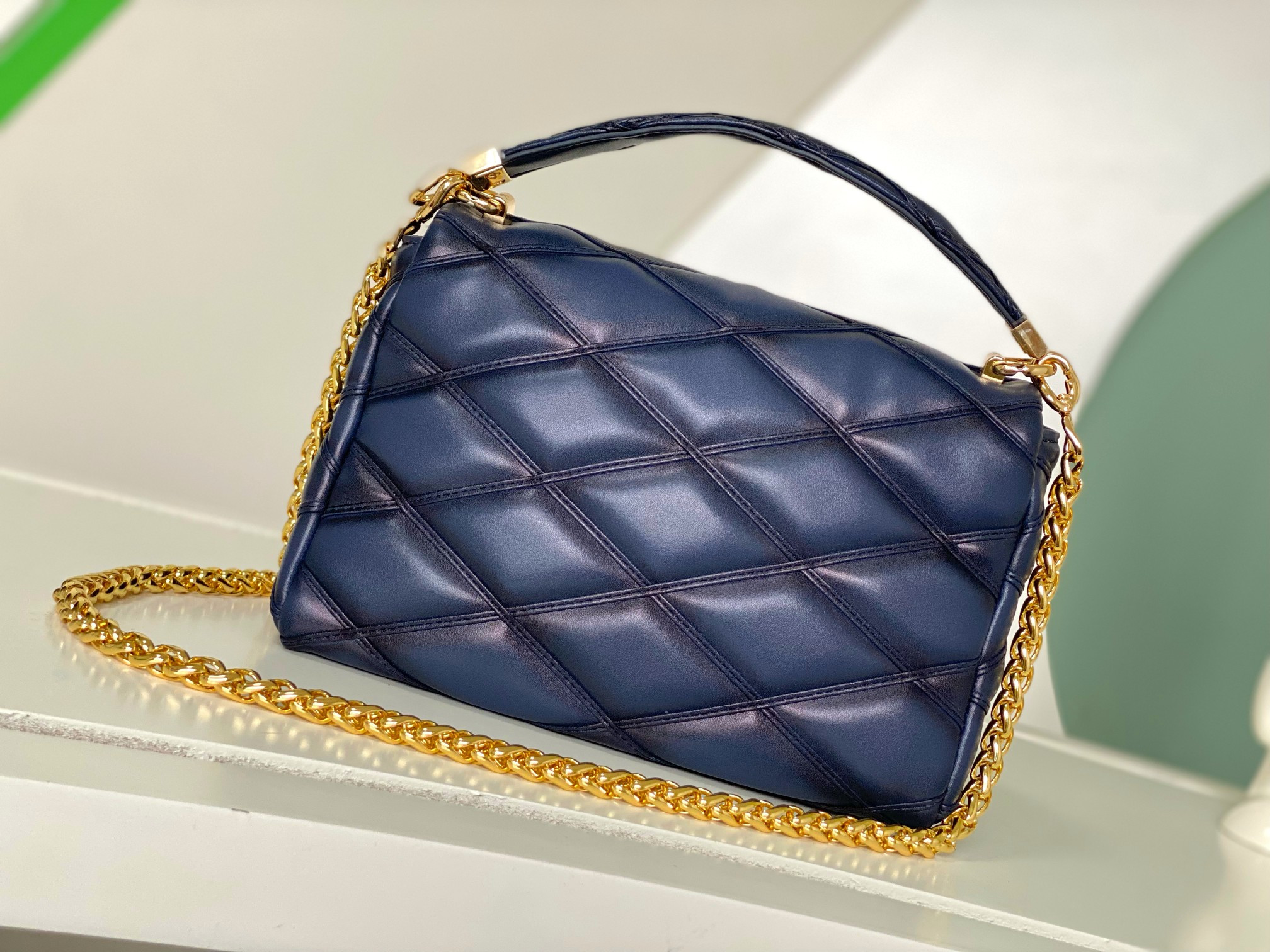 L0*is V*t0n M14956 GO-14 MM 9.1 x 6.3 x 3.9 inches