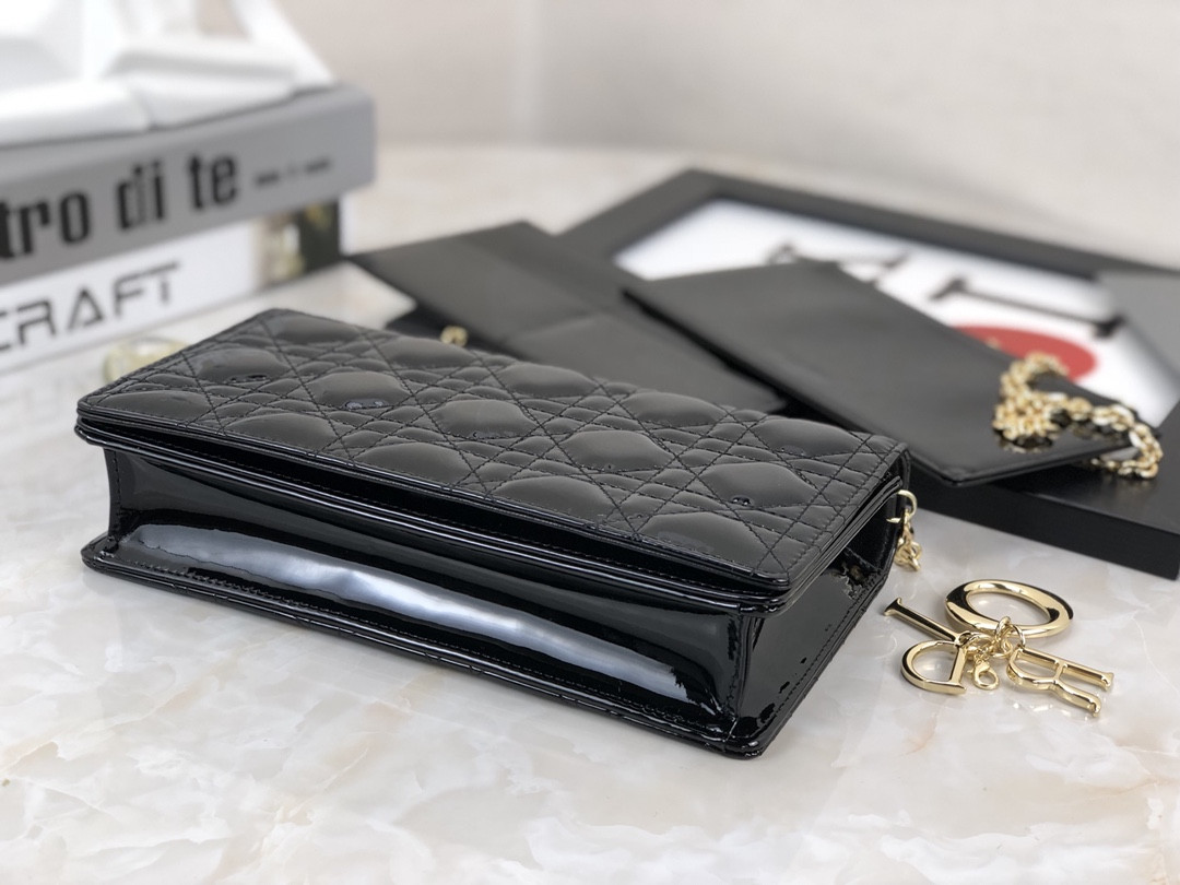 Lady D*0r Pouch Black Patent Cannage Calfskin 8.5 x 4.5 x 1 inches