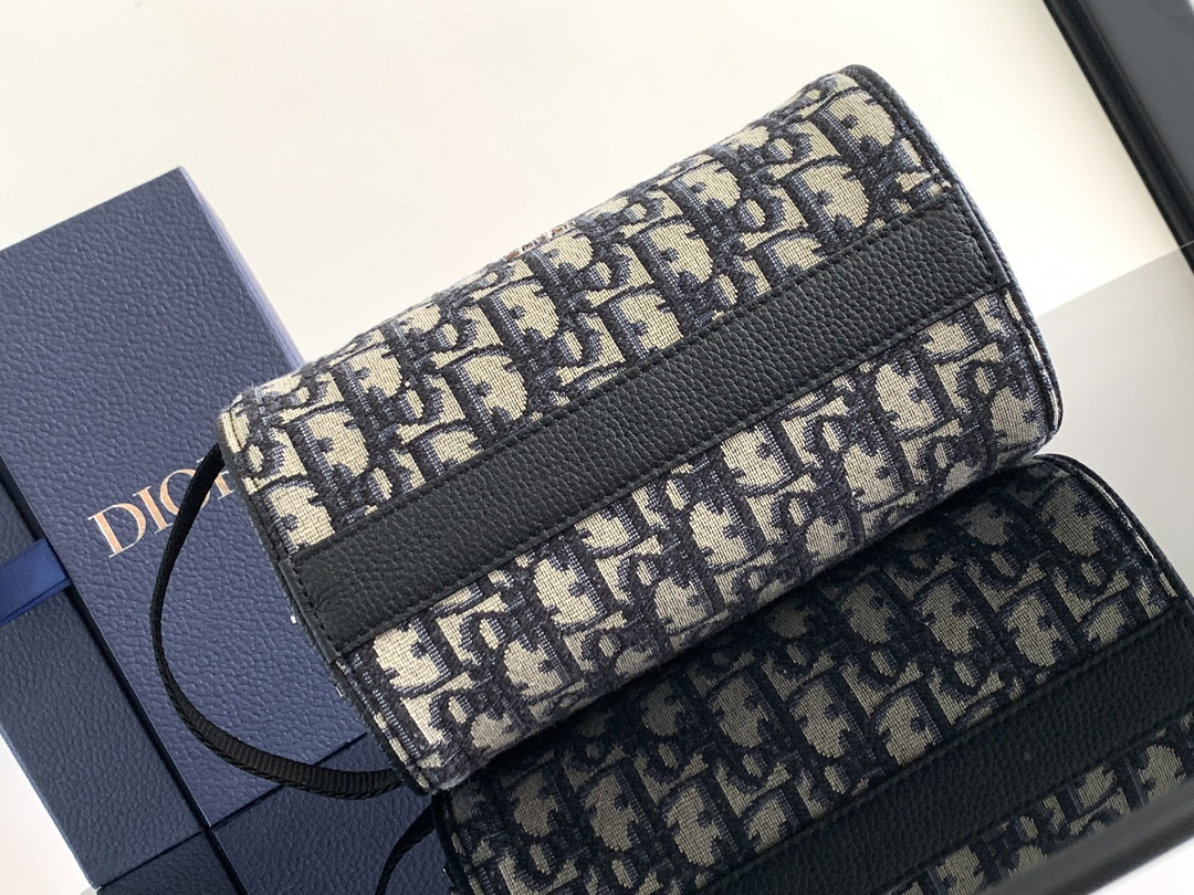 D*0r Lingot Toiletry Bag Beige and Black D*0r Oblique Jacquard 8.5 x 5 x 4 inches