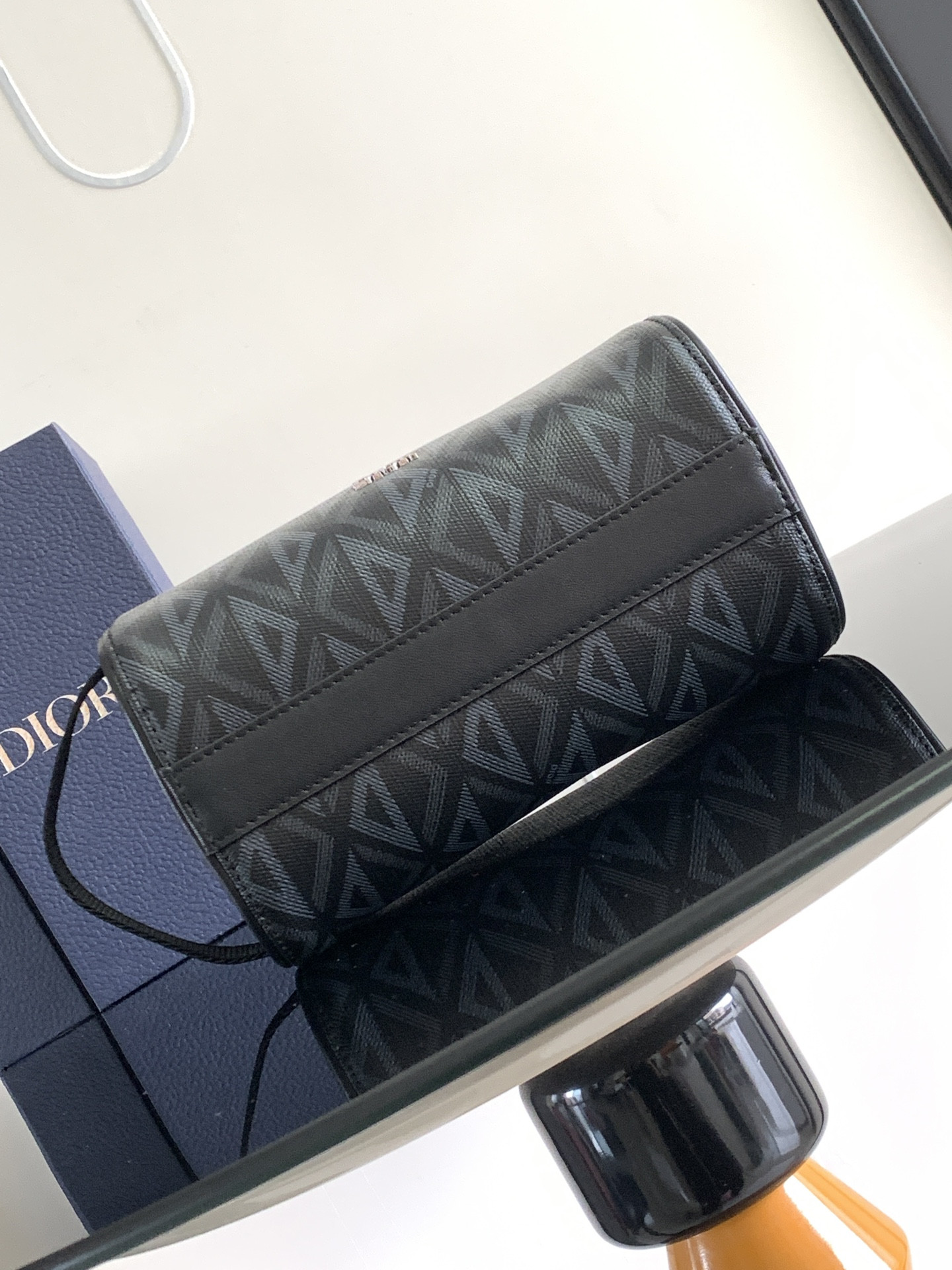 D*0r Lingot Toiletry Bag Mirage Technical Fabric 8.5 x 5 x 4 inches