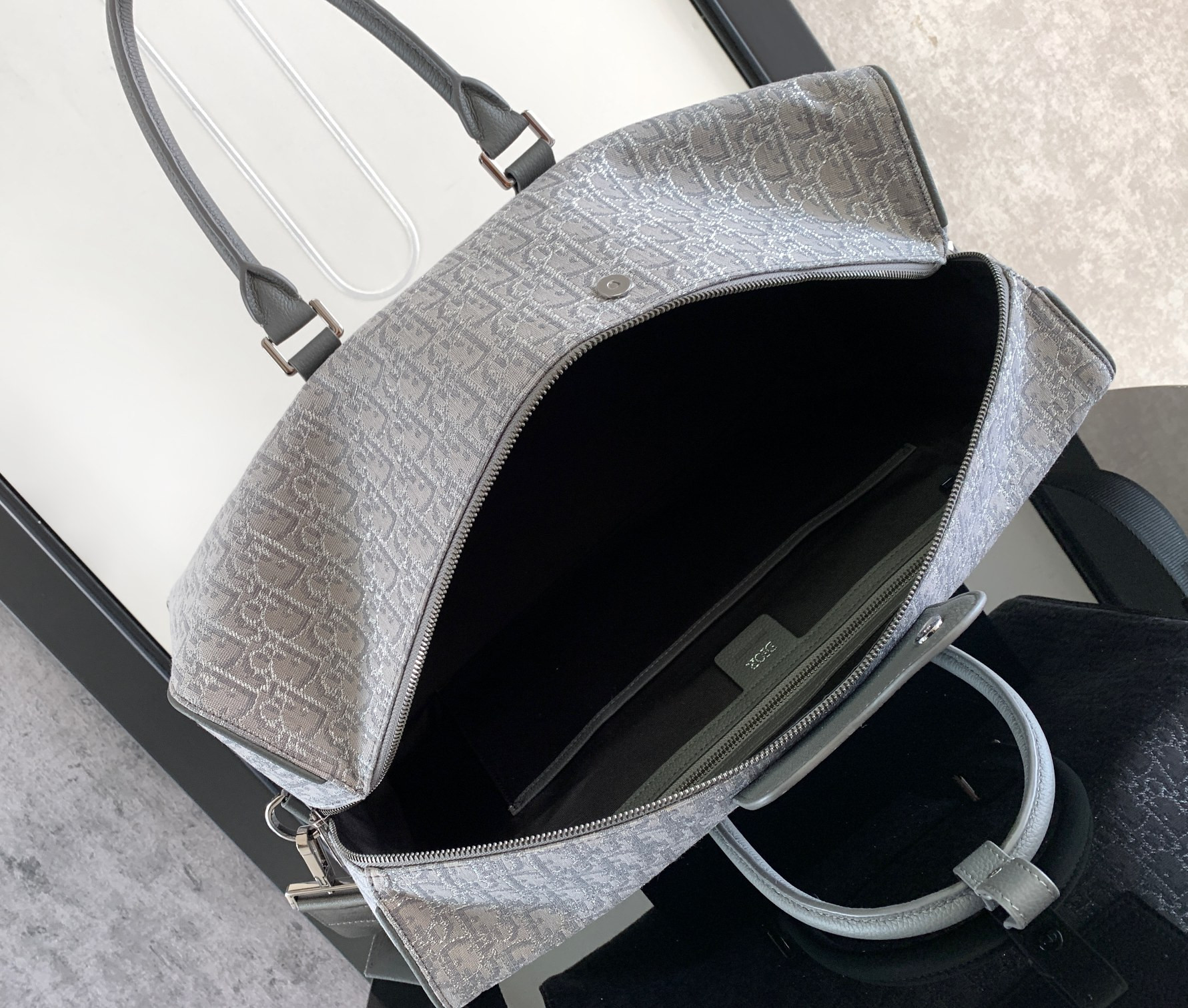 D*0r Lingot Bag Gray 50 x 25 x 21.5 cm
