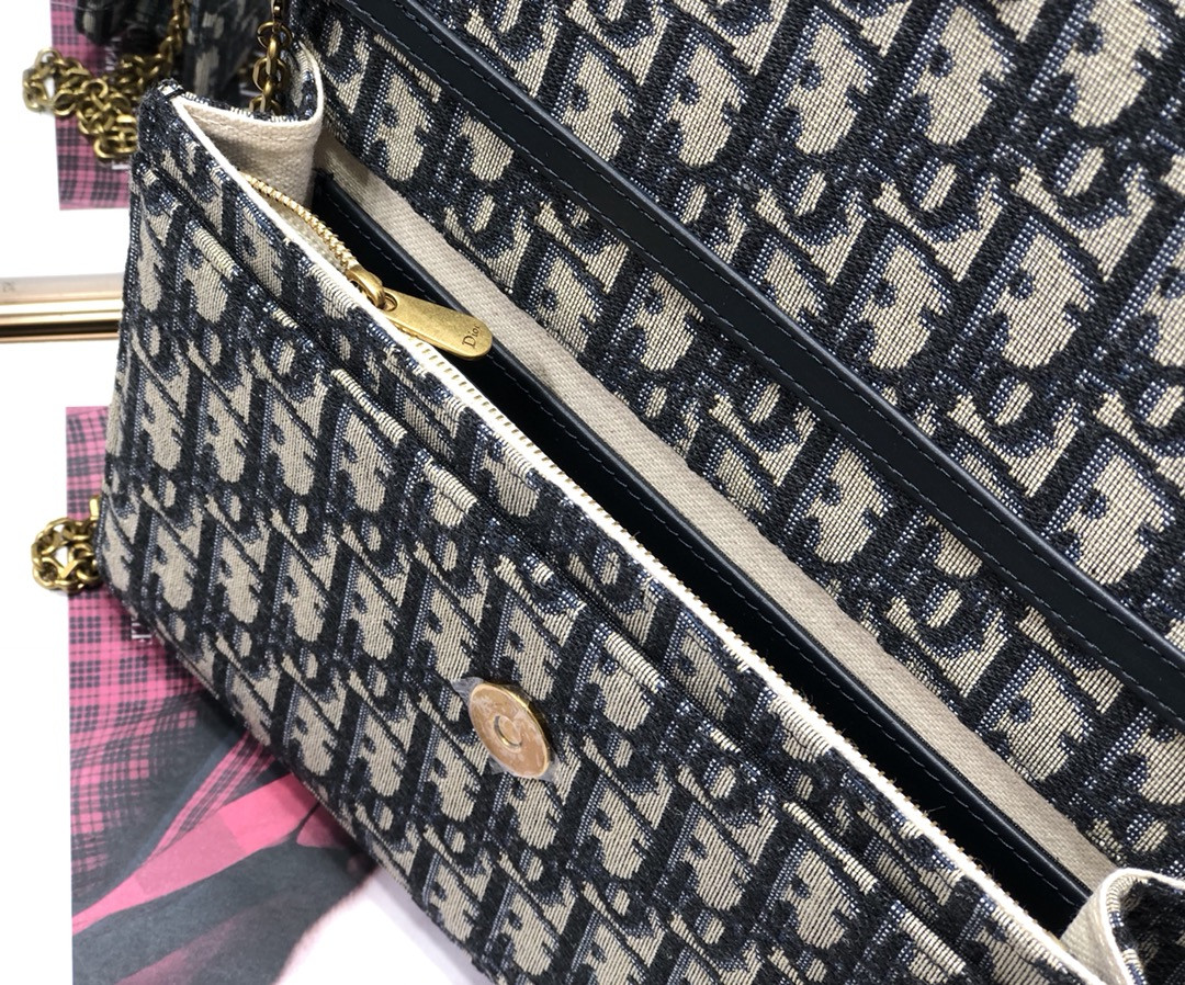 D*0r Saddle Pouch  Blue D*0r Oblique Jacquard 8.5 x 5.5 x 1.5 inches