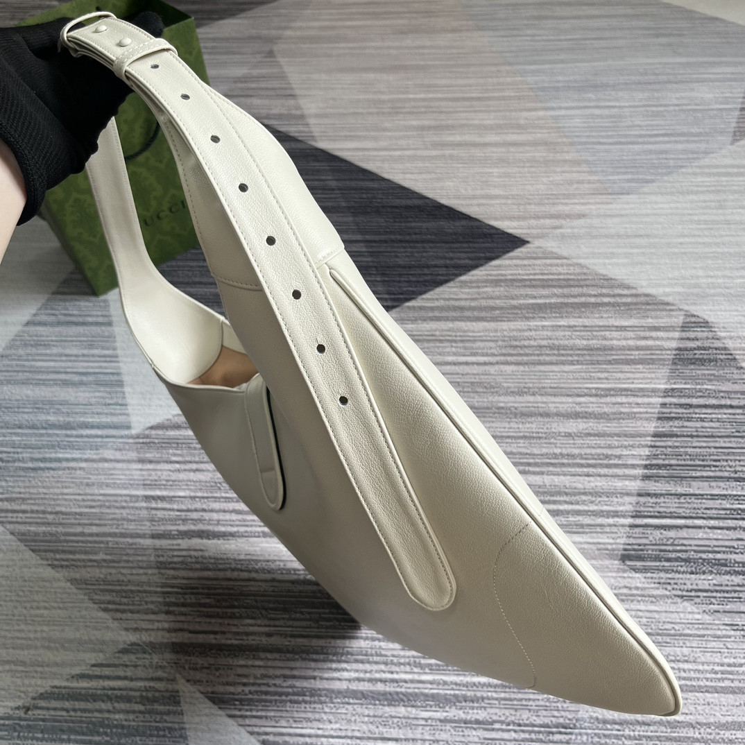 G*u*i APHRODITE LARGE SHOULDER BAG WHITE 18"W x 11.8"H x 0.8"D