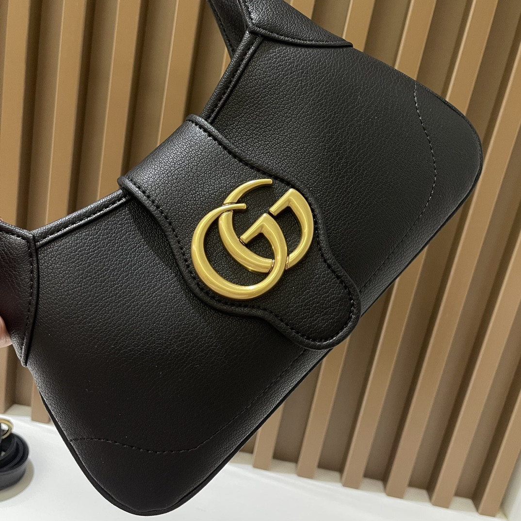 G*u*i APHRODITE SHOULDER BAG BLACK 27 X 13.5 X 2 cm