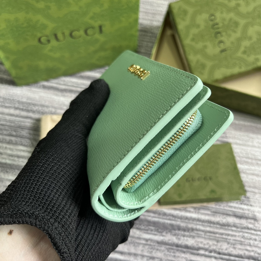 G*u*i Script Zip-Around Wallet green 14 x 18.5 x 3cm